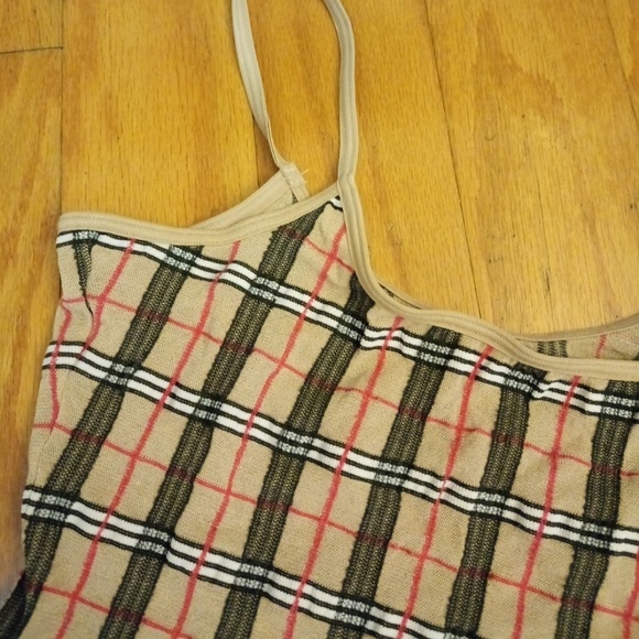 20% off AUTHENTIC Burberry bodysuit - Picture 3 of 8